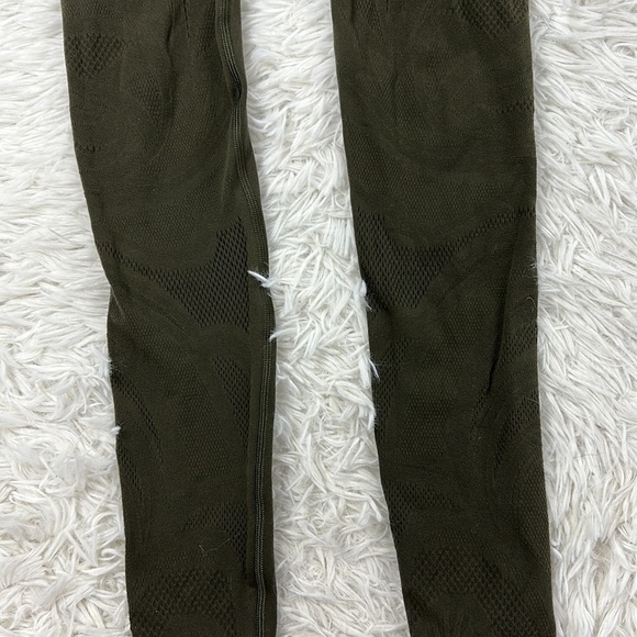 Lululemon Reveal Tight *En Avante 26" Dark Olive - Picture 3 of 7